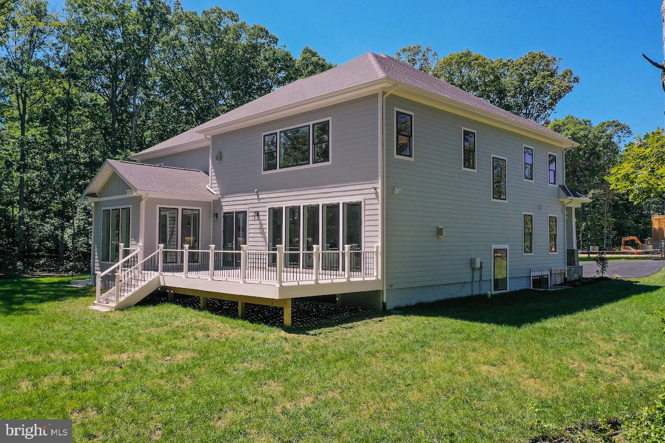 5700 Colchester Road Fairfax, VA 22030 - Photo 67 of 77 Back