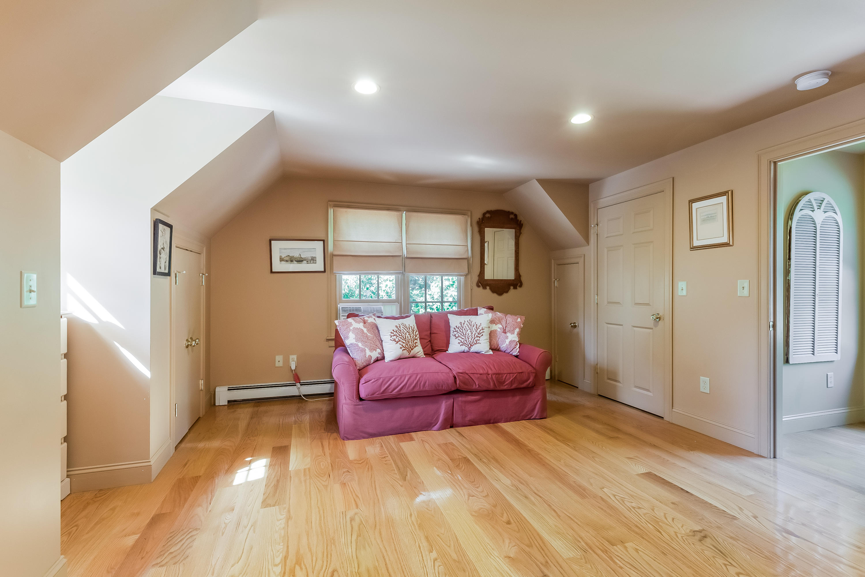 289 Harwich Road Brewster, MA 02631 - Photo 20 of 35 020-photo--6046542