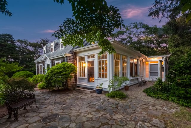 $810,000 | 289 Harwich Road, Brewster, MA 02631
