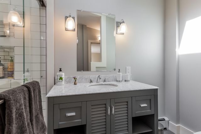 $810,000 | 289 Harwich Road, Brewster, MA 02631