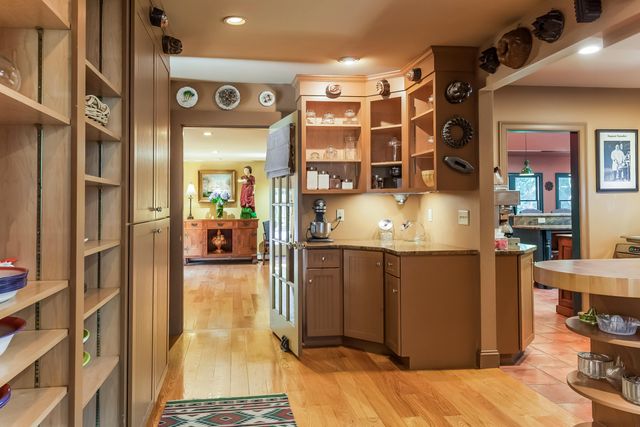 $810,000 | 289 Harwich Road, Brewster, MA 02631