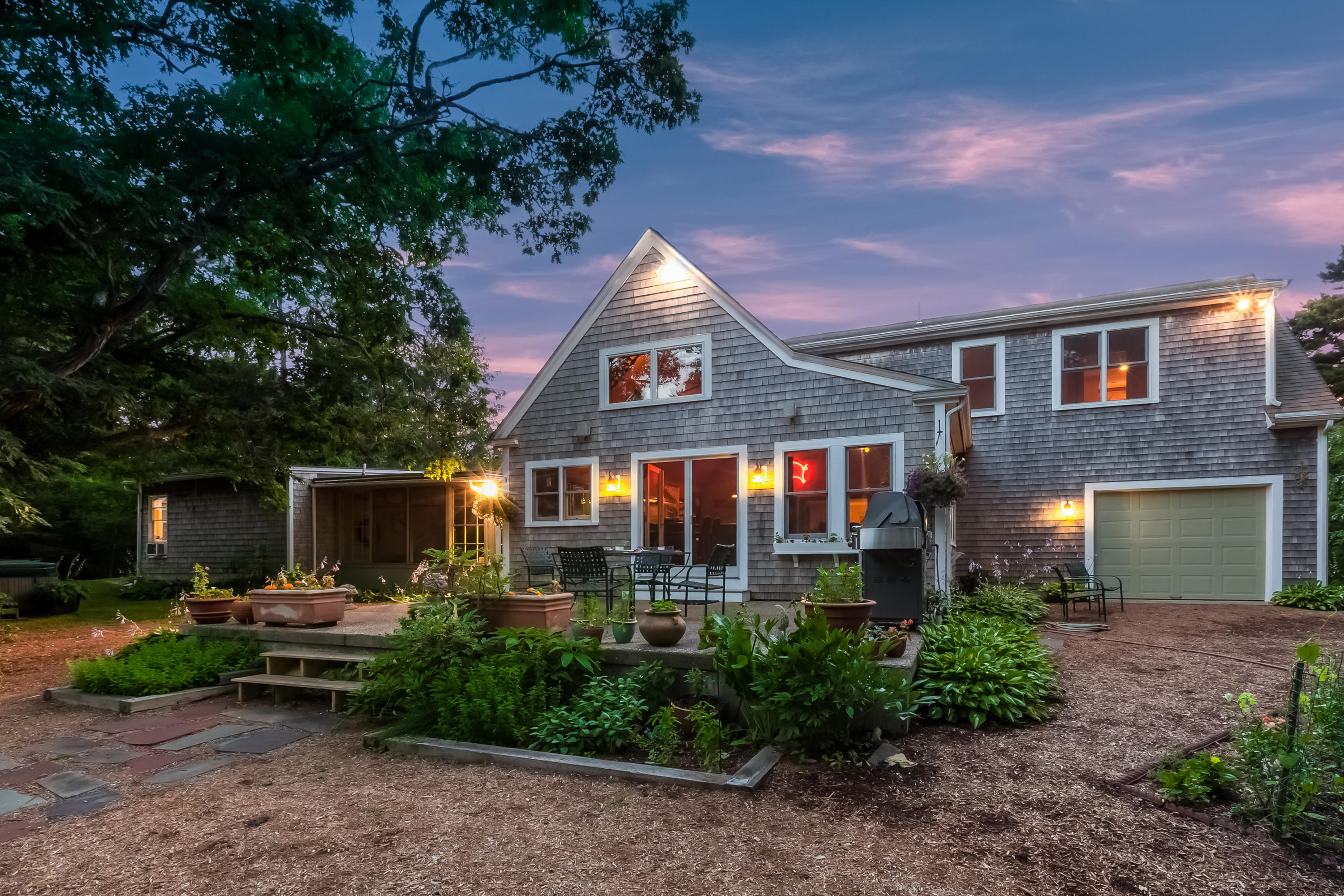 289 Harwich Road Brewster, MA 02631 - Photo 4 of 35 289-harwichrd3