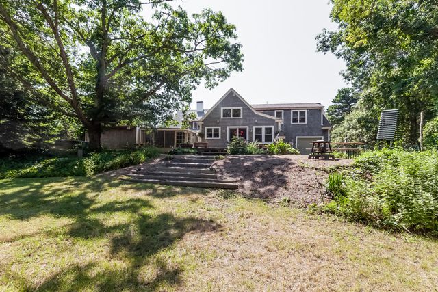 $810,000 | 289 Harwich Road, Brewster, MA 02631