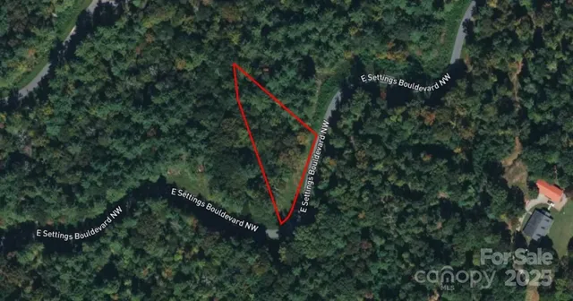 $33,900 | 478 East Settings Boulevard Northwest, Valdese, NC 28690