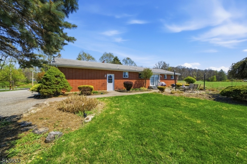 131 Califon Road Long Valley, NJ 07853 - Photo 4 of 21