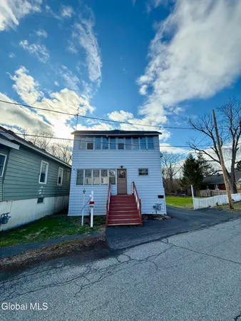 $329,999 | 32 Lawrence Street, Watervliet, NY 12189