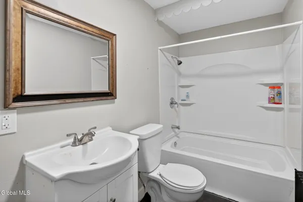 $329,999 | 32 Lawrence Street, Watervliet, NY 12189