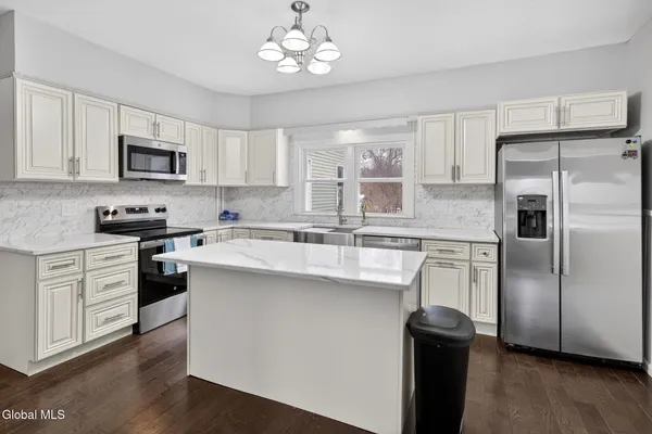 $329,999 | 32 Lawrence Street, Watervliet, NY 12189