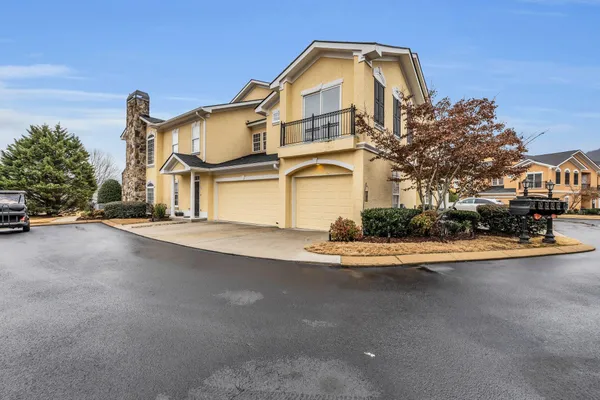 $369,000 | 707 Renaissance Court, Chattanooga, TN 37419