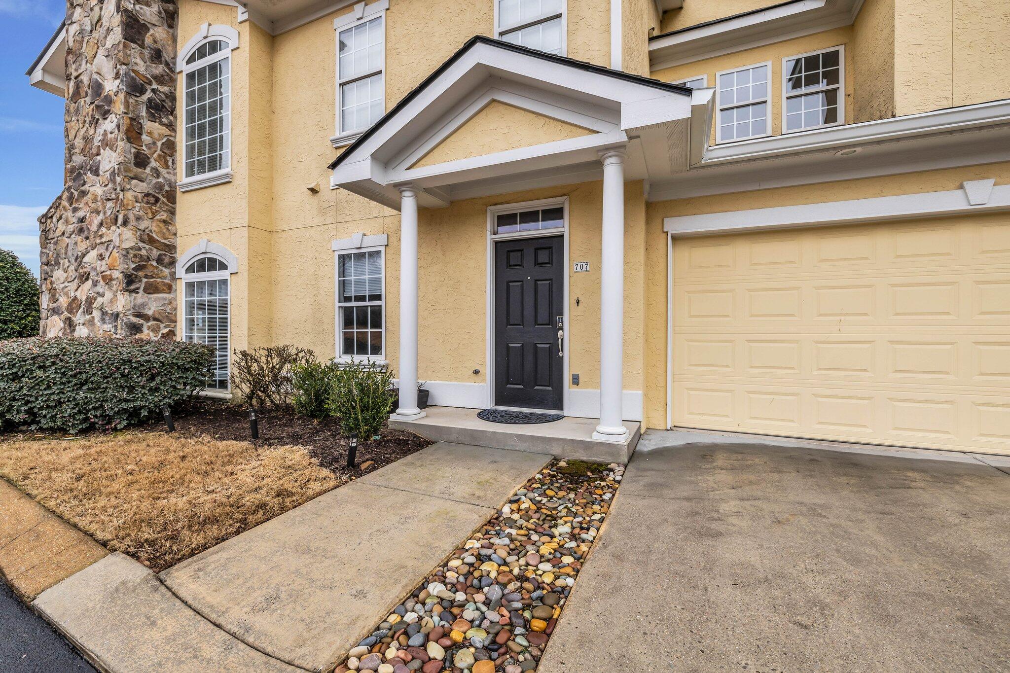 707 Renaissance Court Chattanooga, TN 37419 - Photo 3 of 21 707 Renaissance Court,