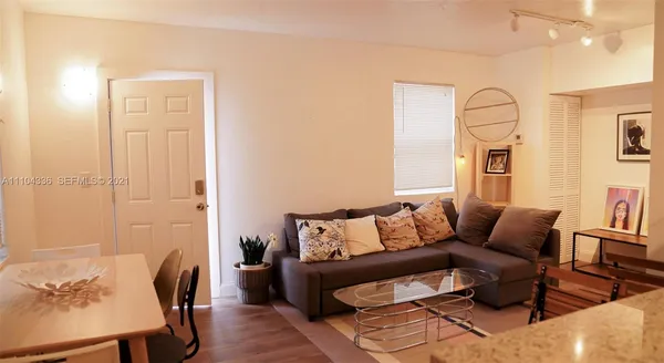 $1,200,000 | 68 Northwest 45th Street, Miami, FL 33127