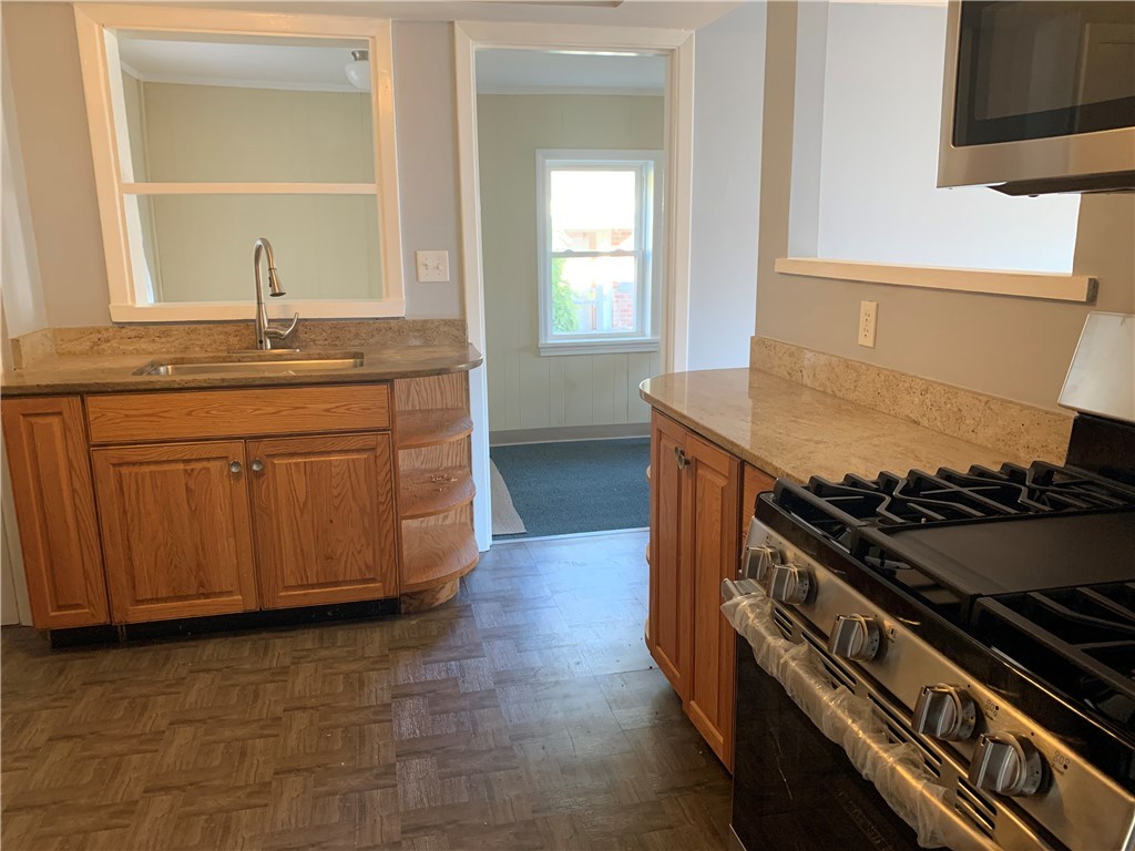 509 Winter Street Woonsocket, RI 02895 - Photo 7 of 21 Gallery Image 7