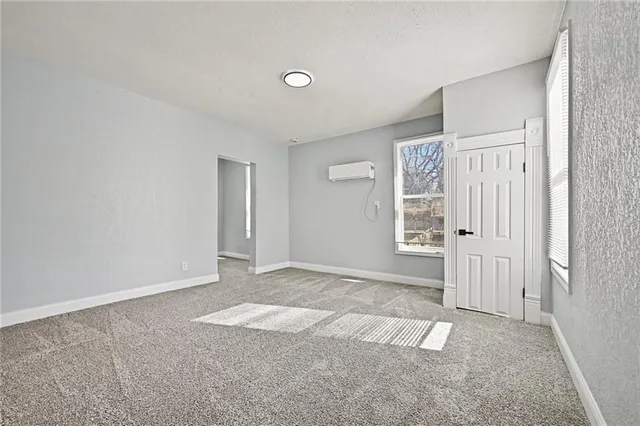 $180,000 | 49 South Coy Street, Kansas City, KS 66101