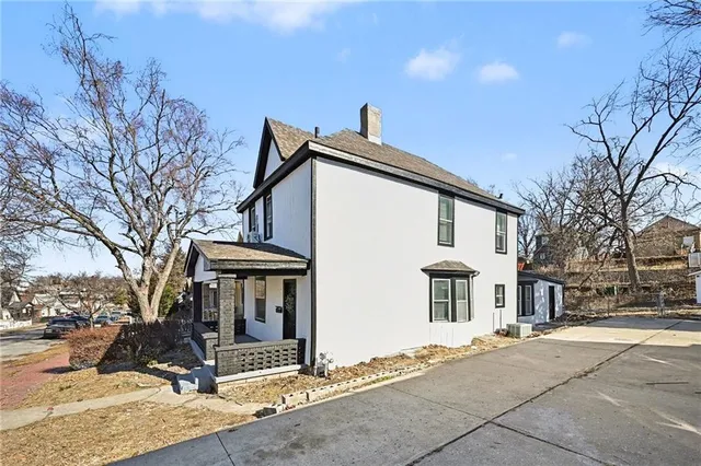 $180,000 | 49 South Coy Street, Kansas City, KS 66101