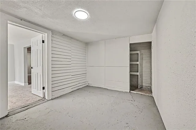 $180,000 | 49 South Coy Street, Kansas City, KS 66101