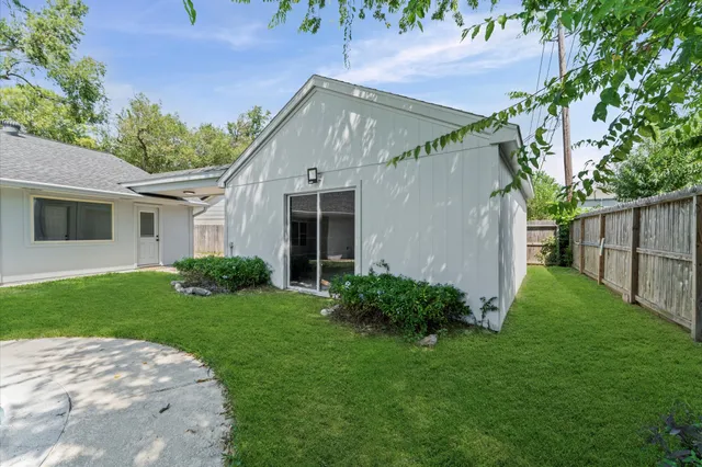 $3,800 | 2914 Riata Lane, Houston, TX 77080