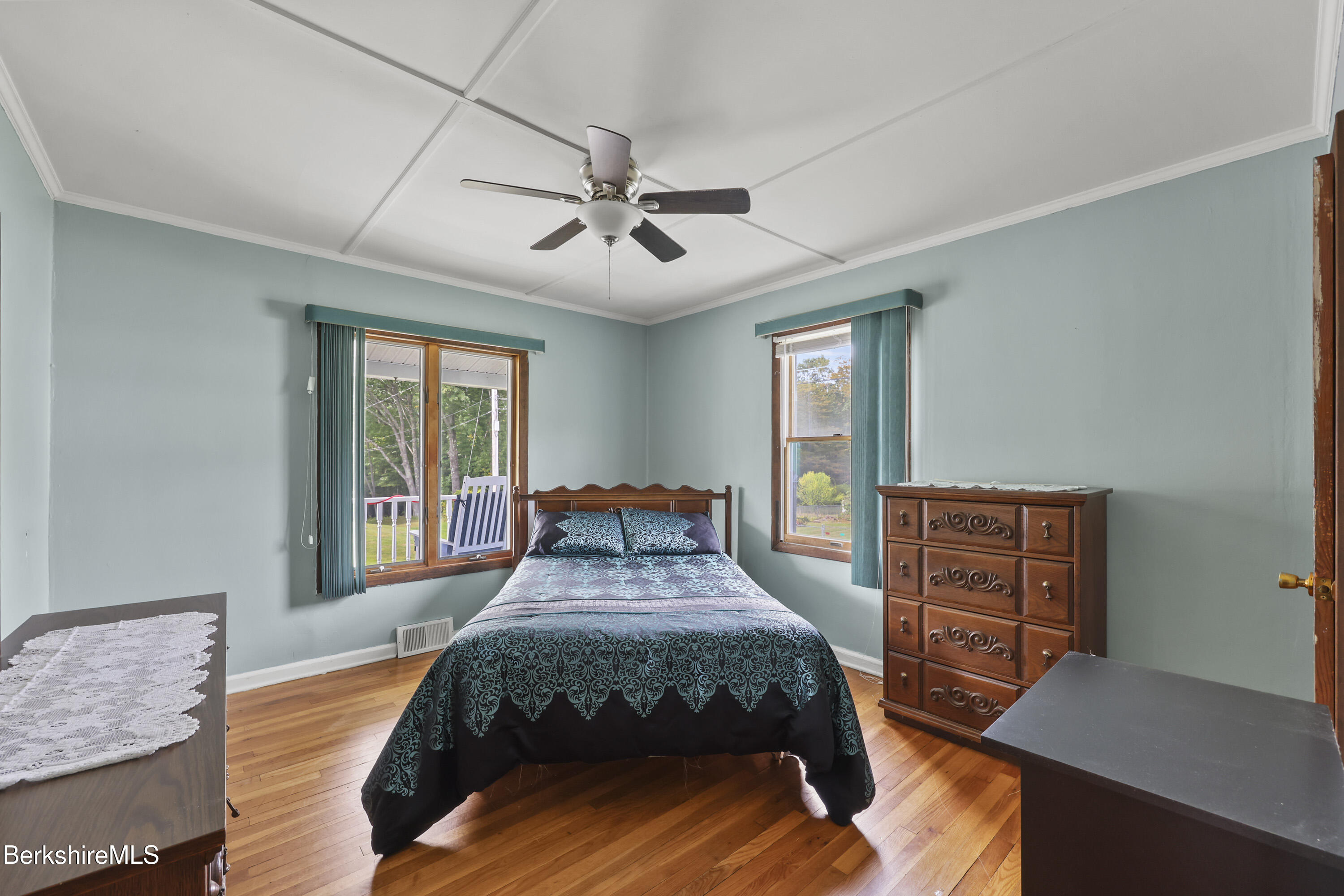 156 Draper Avenue Pittsfield, MA 01201 - Photo 12 of 32 Primary Bedroom