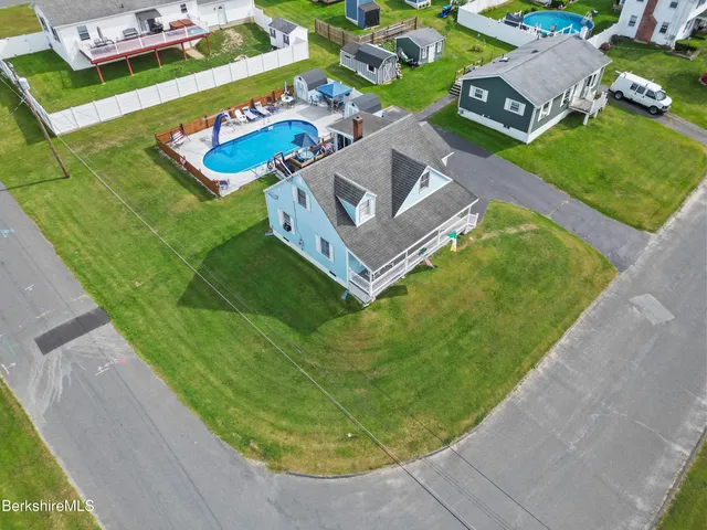 $299,000 | 156 Draper Avenue, Pittsfield, MA 01201