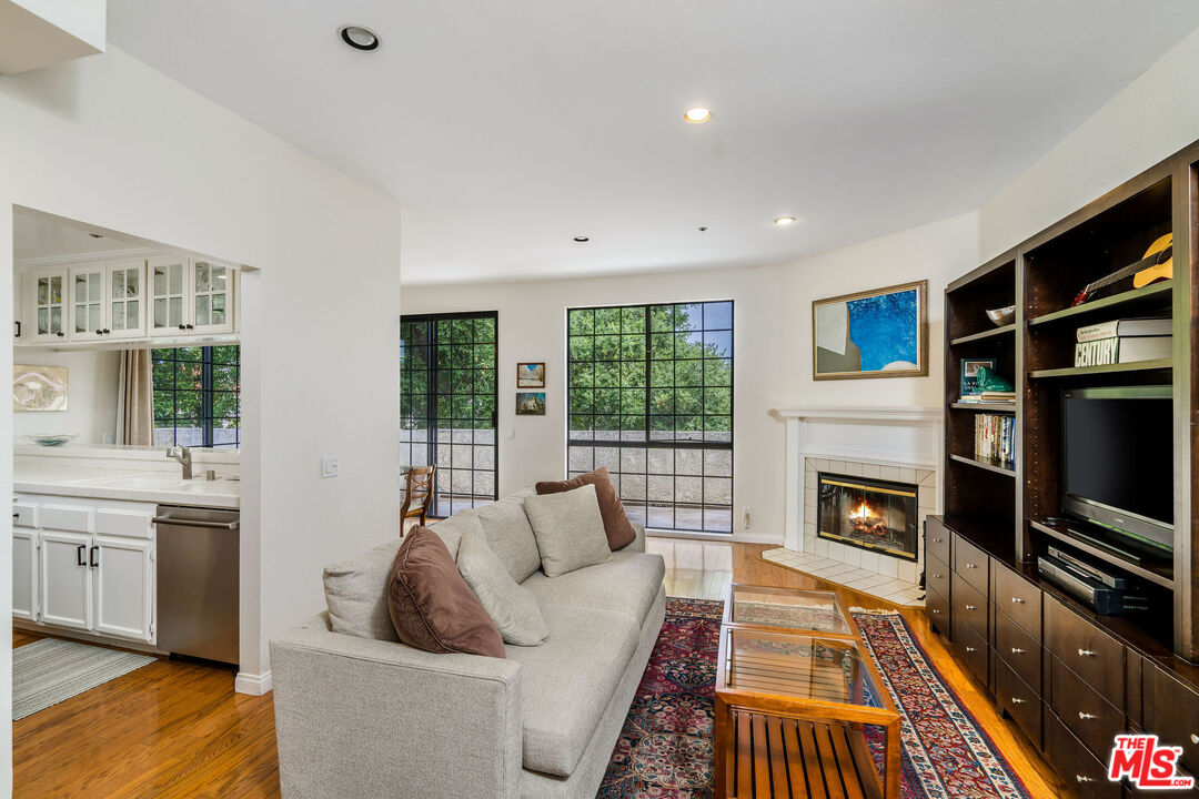 235 South Holliston Ave Unit 313  