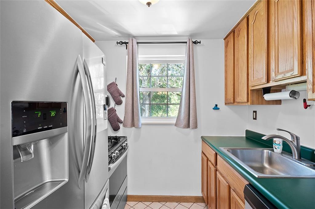 58 West Bruceton Road Pittsburgh, PA 15236 - Photo 7 of 25 Gallery Image 7
