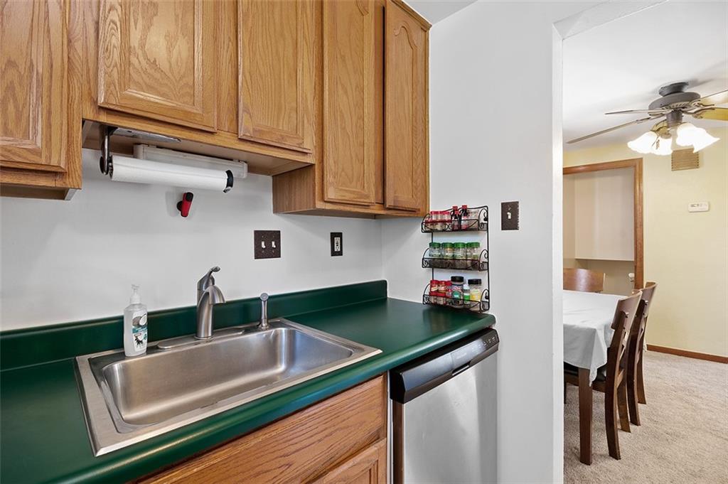 58 West Bruceton Road Pittsburgh, PA 15236 - Photo 8 of 25 Gallery Image 8
