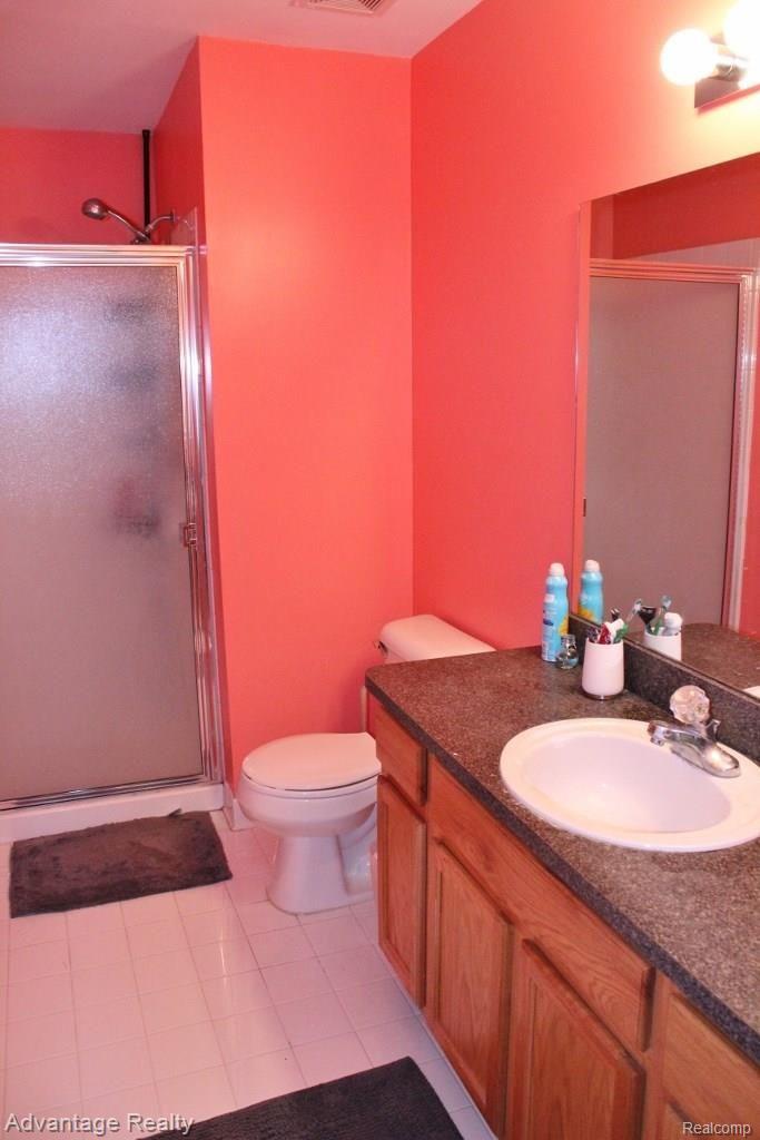 45613 Heather Ridge Drive, Unit 168 Macomb, MI 48044 - Photo 8 of 12 Heather Ridge 003 (683x1024).jpg