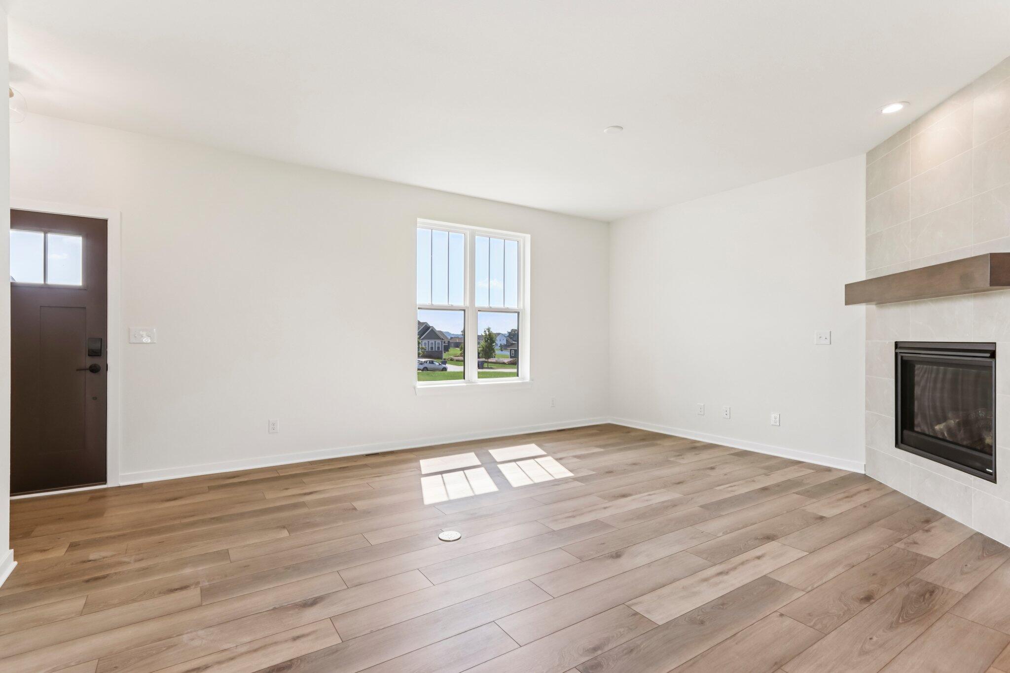 675 Mary Way Slinger, WI 53086 - Photo 13 of 30 675 Mary Way 13 Gathering Room