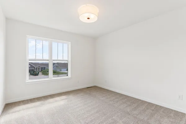 $587,900 | 675 Mary Way, Slinger, WI 53086