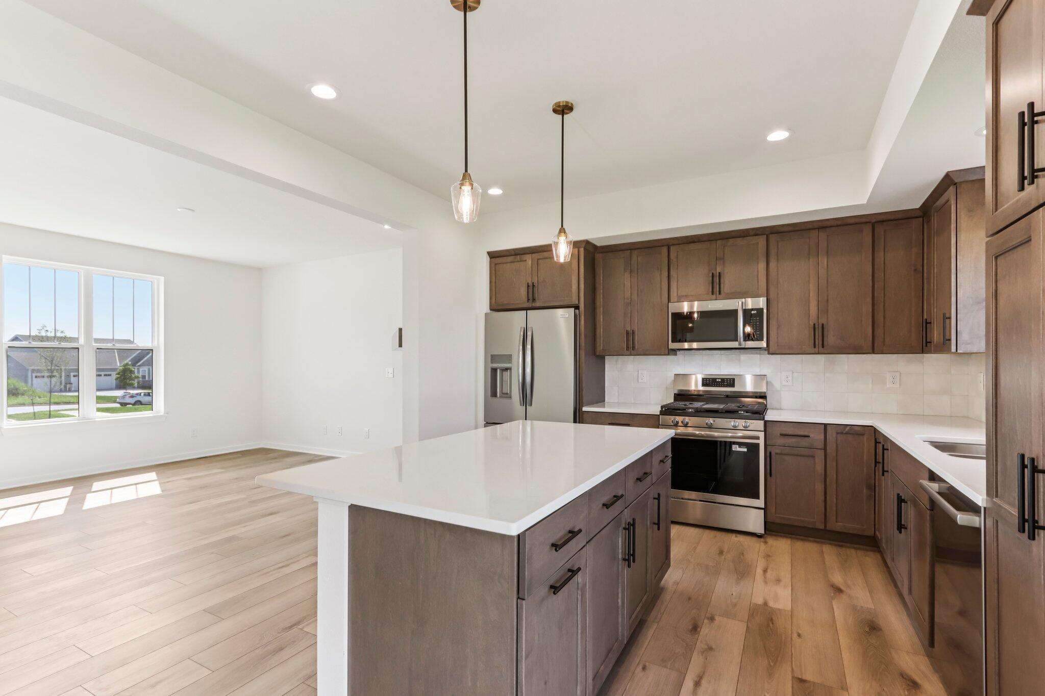 675 Mary Way Slinger, WI 53086 - Photo 4 of 30 675 Mary Way 04 Open Concept