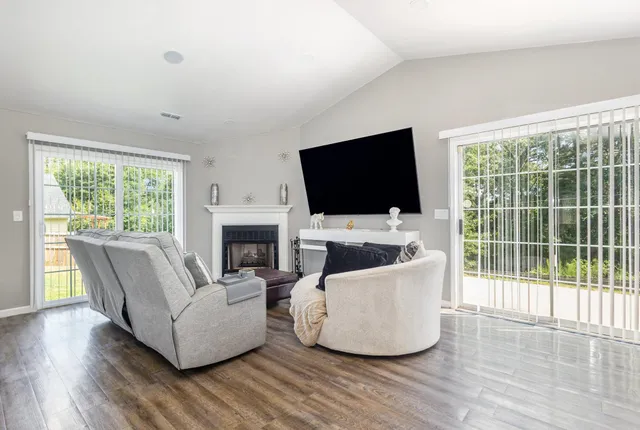 $312,500 | 262 Milky Way, Greer, SC 29651