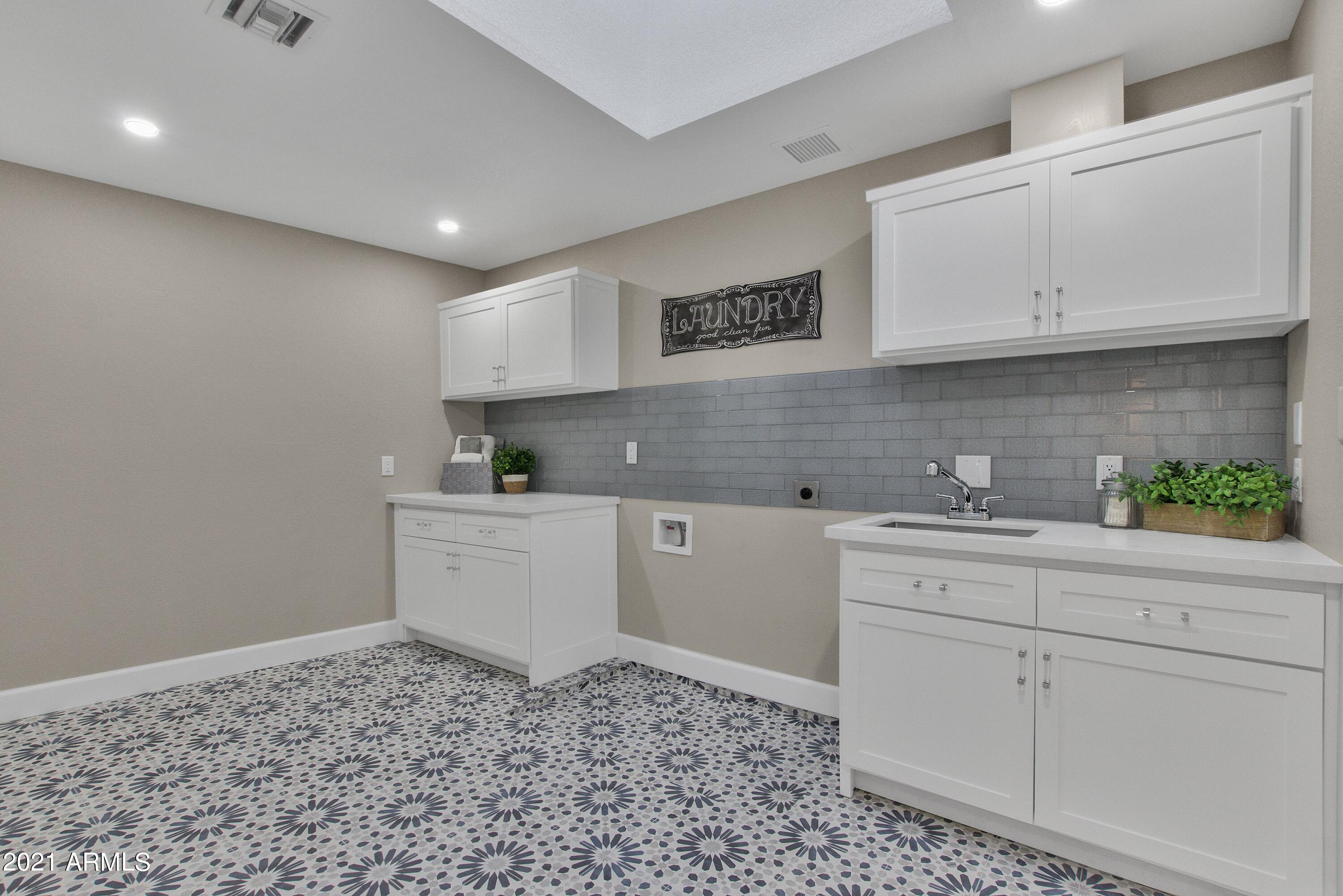 18624 East Parada Circle Rio Verde, AZ 85263 - Photo 51 of 76 HUGE LAUNDRY ROOM