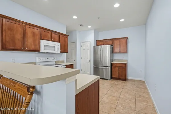 $269,900 | 8759 Parkview Oaks Circle, Olive Branch, MS 38654