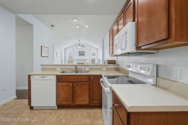 $269,900 | 8759 Parkview Oaks Circle, Olive Branch, MS 38654