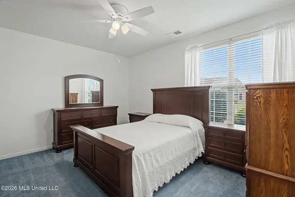 $269,900 | 8759 Parkview Oaks Circle, Olive Branch, MS 38654