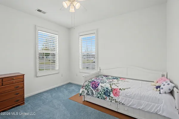 $269,900 | 8759 Parkview Oaks Circle, Olive Branch, MS 38654