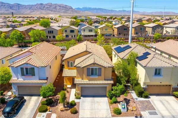 $2,700 | 7741 Donner Peak Street, Las Vegas, NV 89166