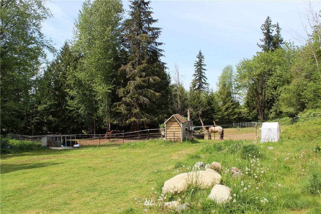 6127 Grandview Road Arlington, WA 98223 - Photo 15 of 18 Gallery Image 15