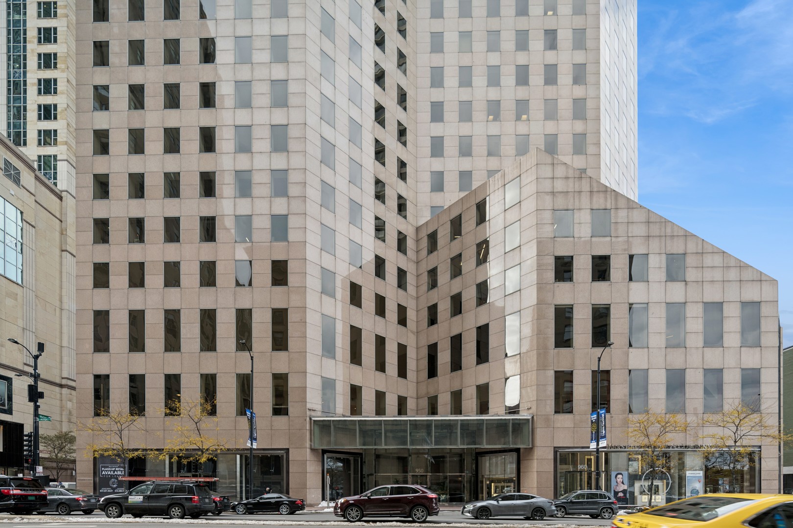 950 North Michigan Avenue, Unit 3104 Chicago, IL 60611 - Photo 2 of 28 a view of a building