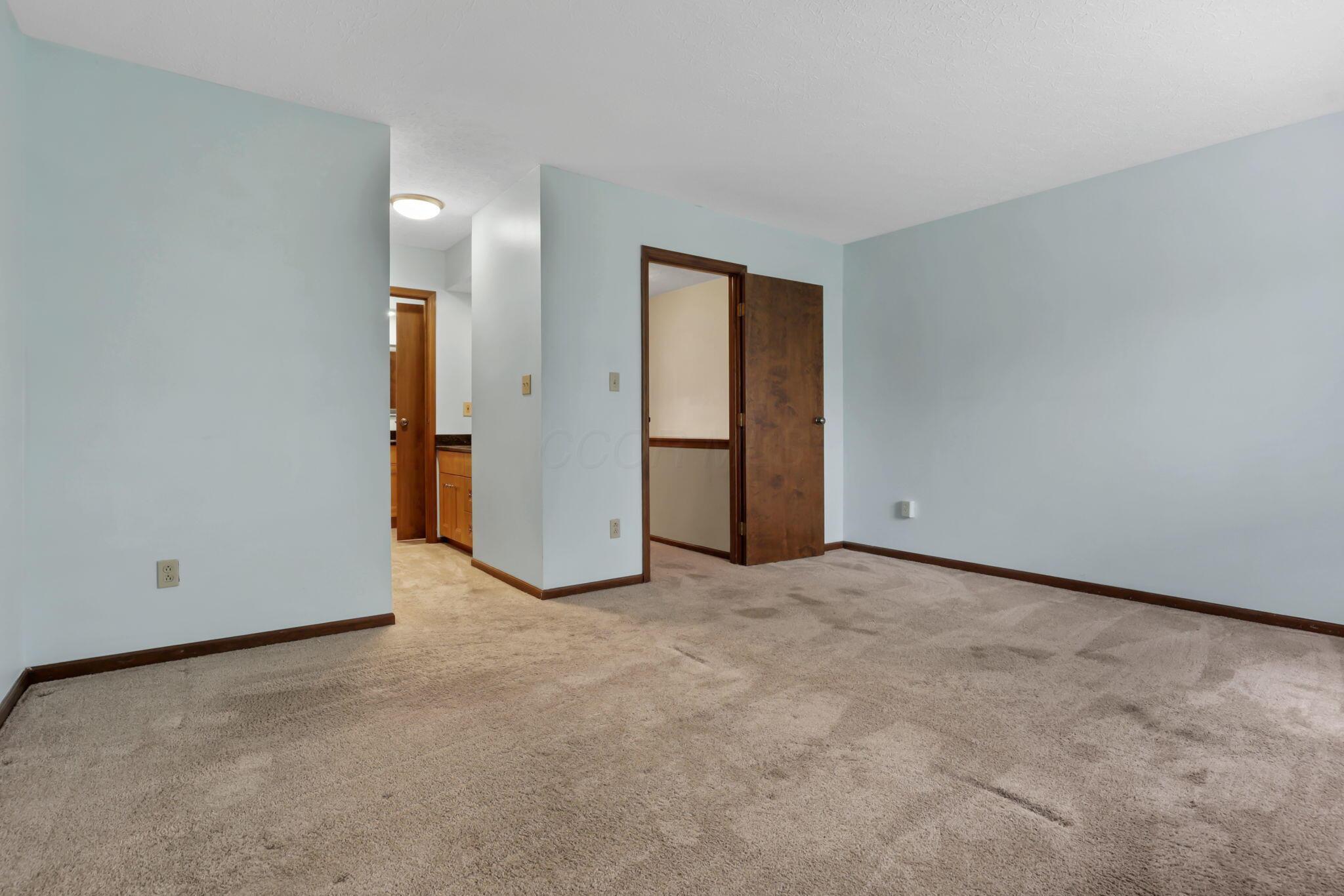 2014 Queensgate Lane Columbus, OH 43235 - Photo 18 of 26 26-web-or-mls-0N4A5844