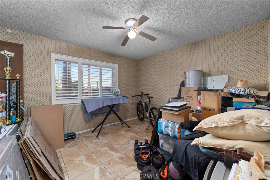 440 West Heather Street Rialto, CA 92376 - Photo 19 of 35