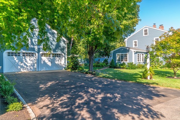 6 Rocky Hill Road Amesbury, MA 01913 - Photo 2 of 30 Gallery Image 2