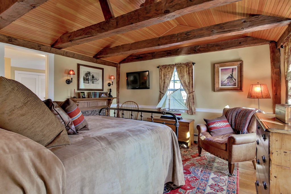 6 Rocky Hill Road Amesbury, MA 01913 - Photo 25 of 30 Gallery Image 25
