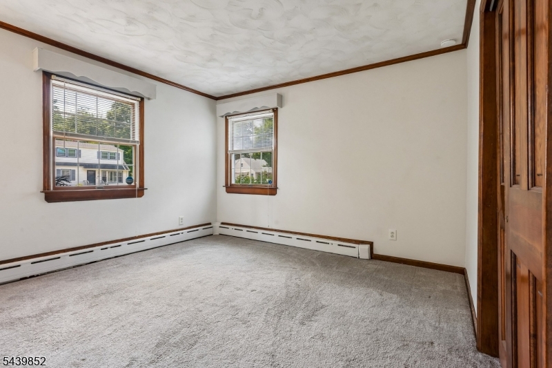 320 Redmont Road North Plainfield, NJ 07063 - Photo 12 of 24