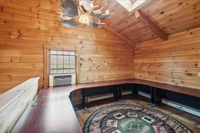 $1,250,000 | 154 Manley Hill Road, West Fairlee, VT 05045