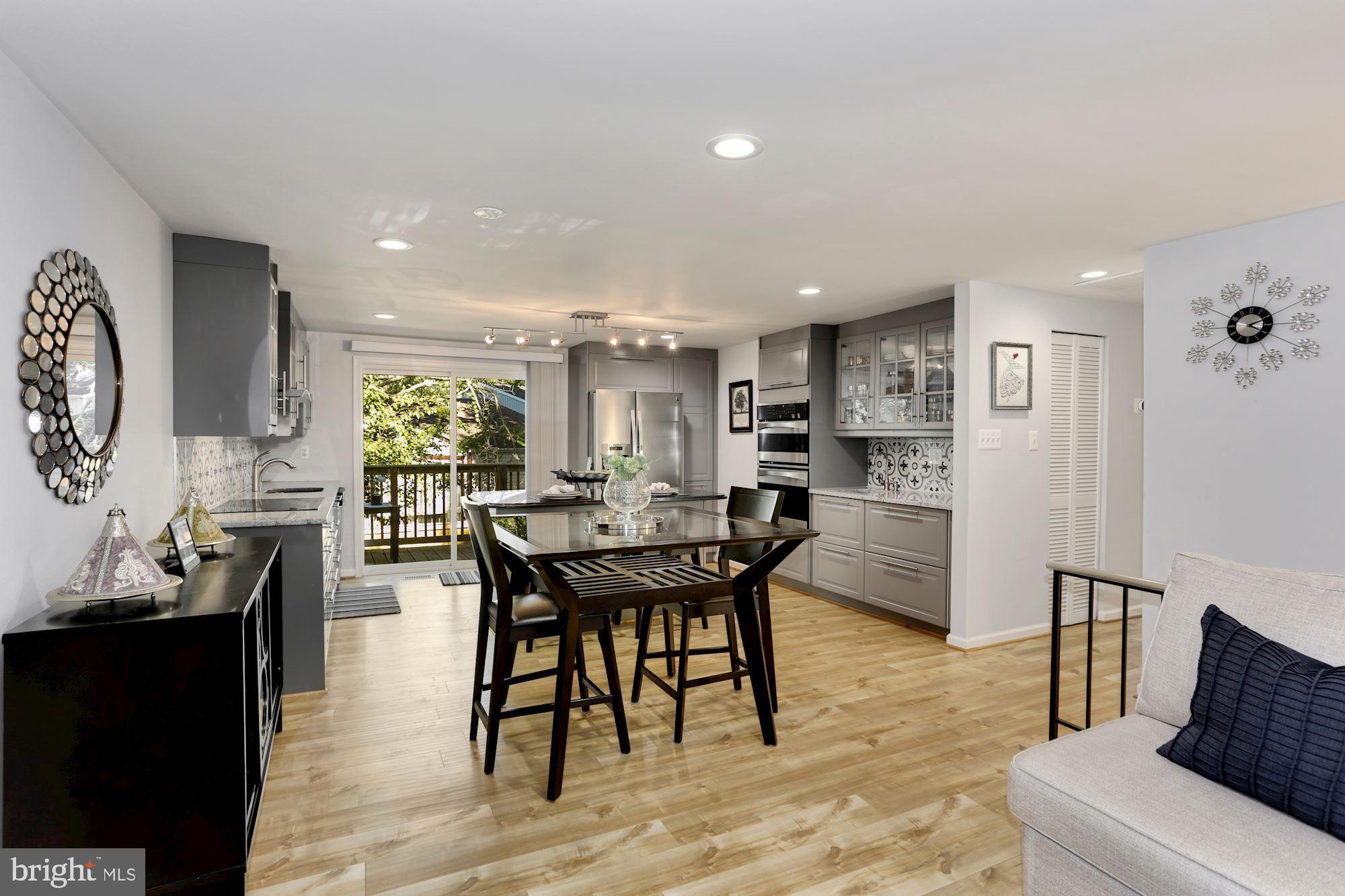 12264 Turkey Wing Court Reston, VA 20191 - Photo 6 of 33