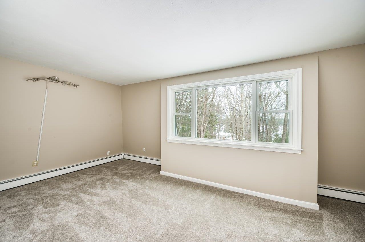 87 Edgewater Drive Barrington, NH 03825 - Photo 15 of 37