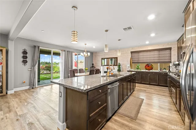 $849,999 | 11112 Ilama Court, Corona, CA 92883