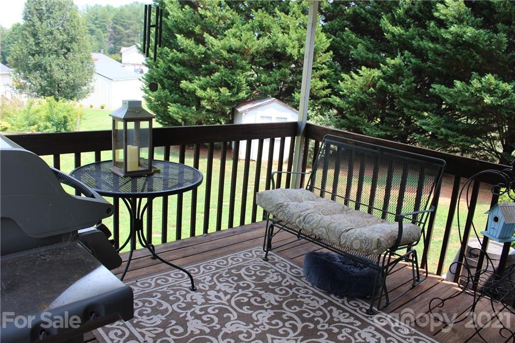 5230 Harris Farm Road Hickory, NC 28602 - Photo 20 of 42 Gallery Image 20