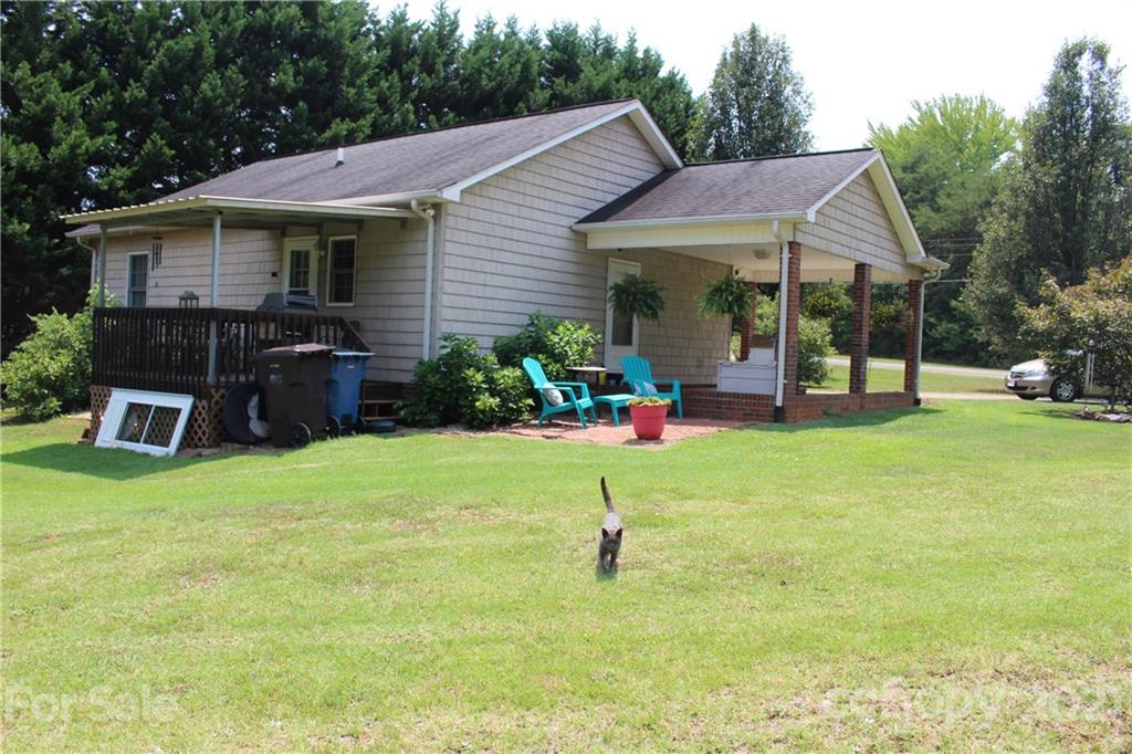 5230 Harris Farm Road Hickory, NC 28602 - Photo 31 of 42 Gallery Image 31
