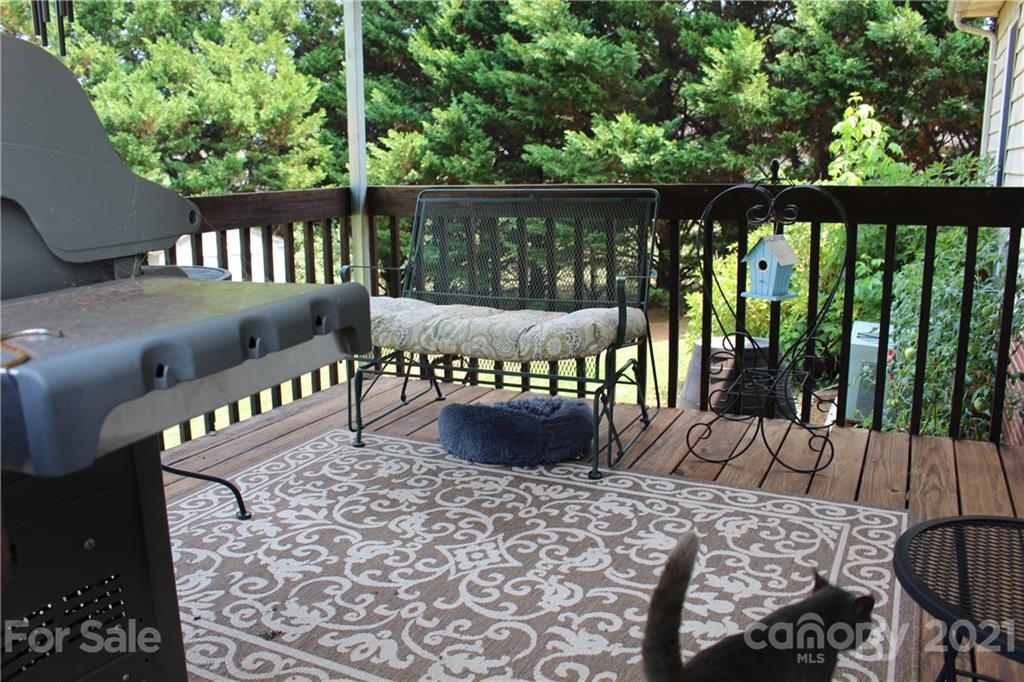 5230 Harris Farm Road Hickory, NC 28602 - Photo 32 of 42 Gallery Image 32
